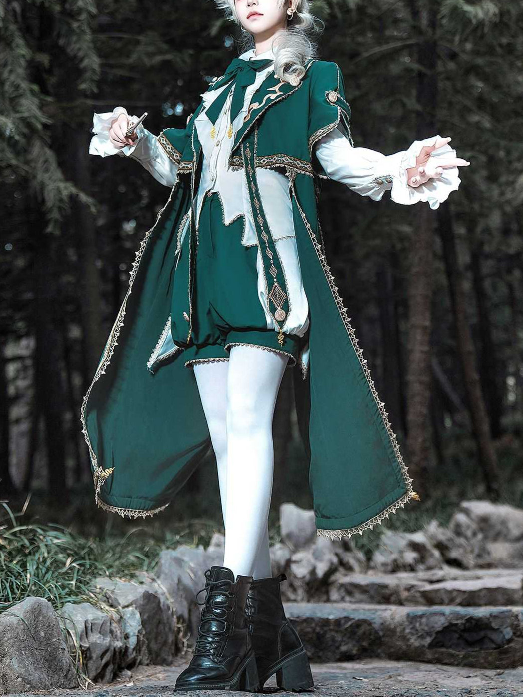 Fall Military Ouji Prince Suit & Cape Set LO1004