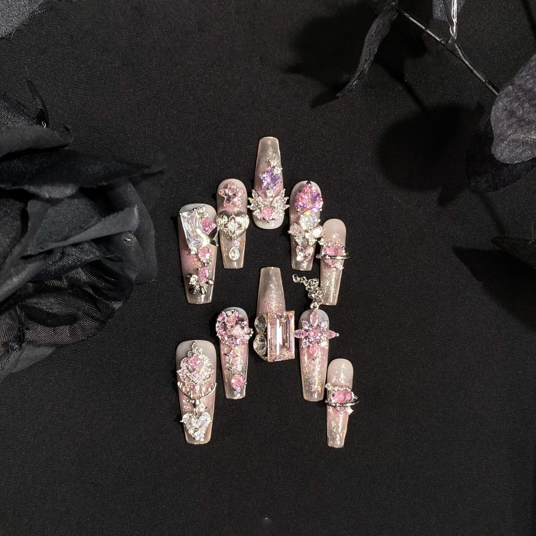 Heart Crush Lolita Handmade Detachable Press-On Nails