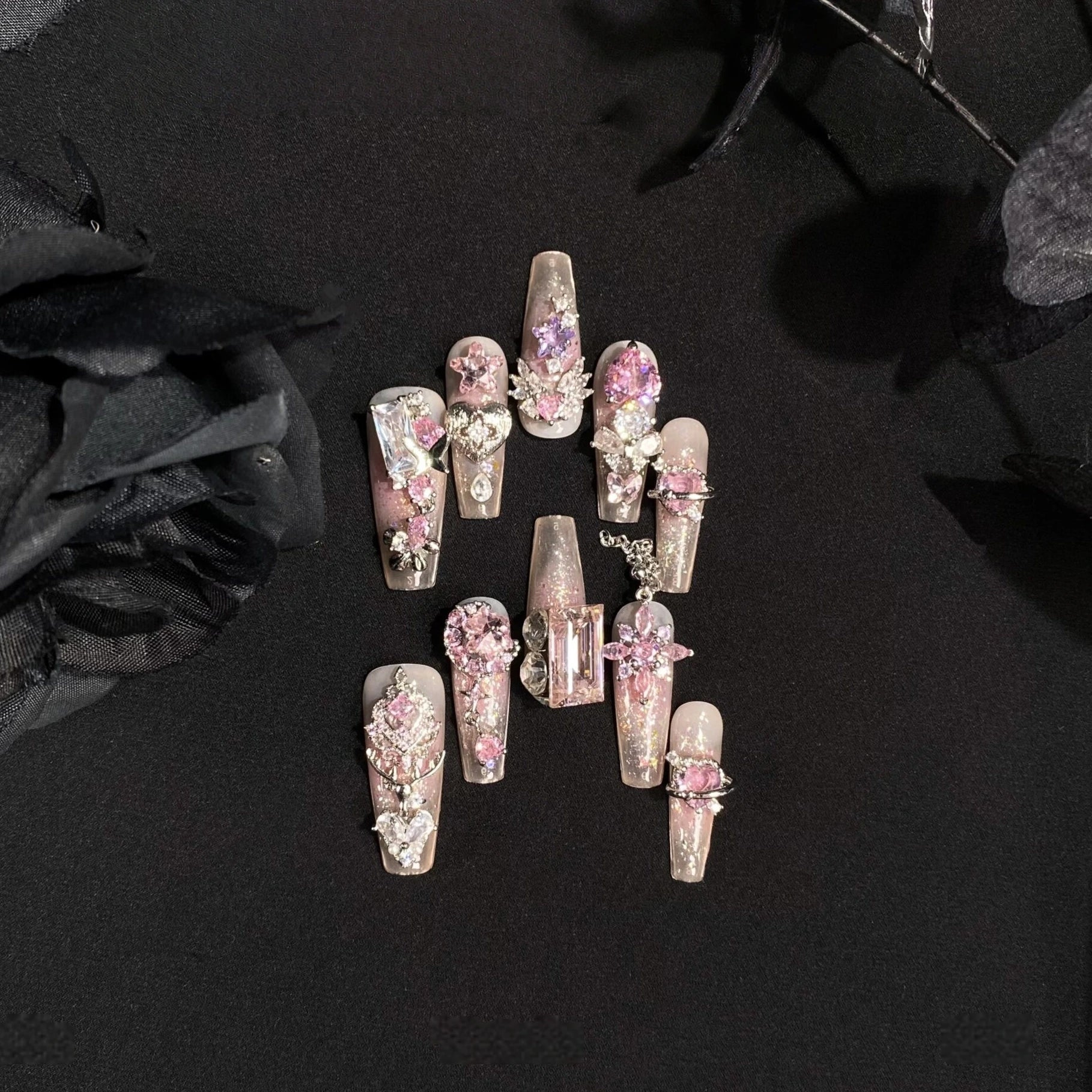 Heart Crush Lolita Handmade Detachable Press-On Nails