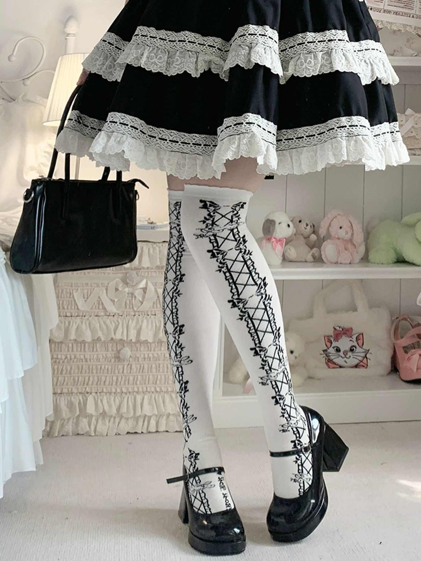 Lolita Sweet Bow Print Mid-Calf Warm Socks