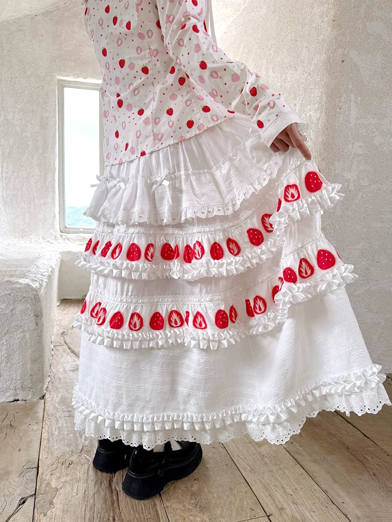 Strawberry Scent Cake Cross-section Print Lace Long Skirt