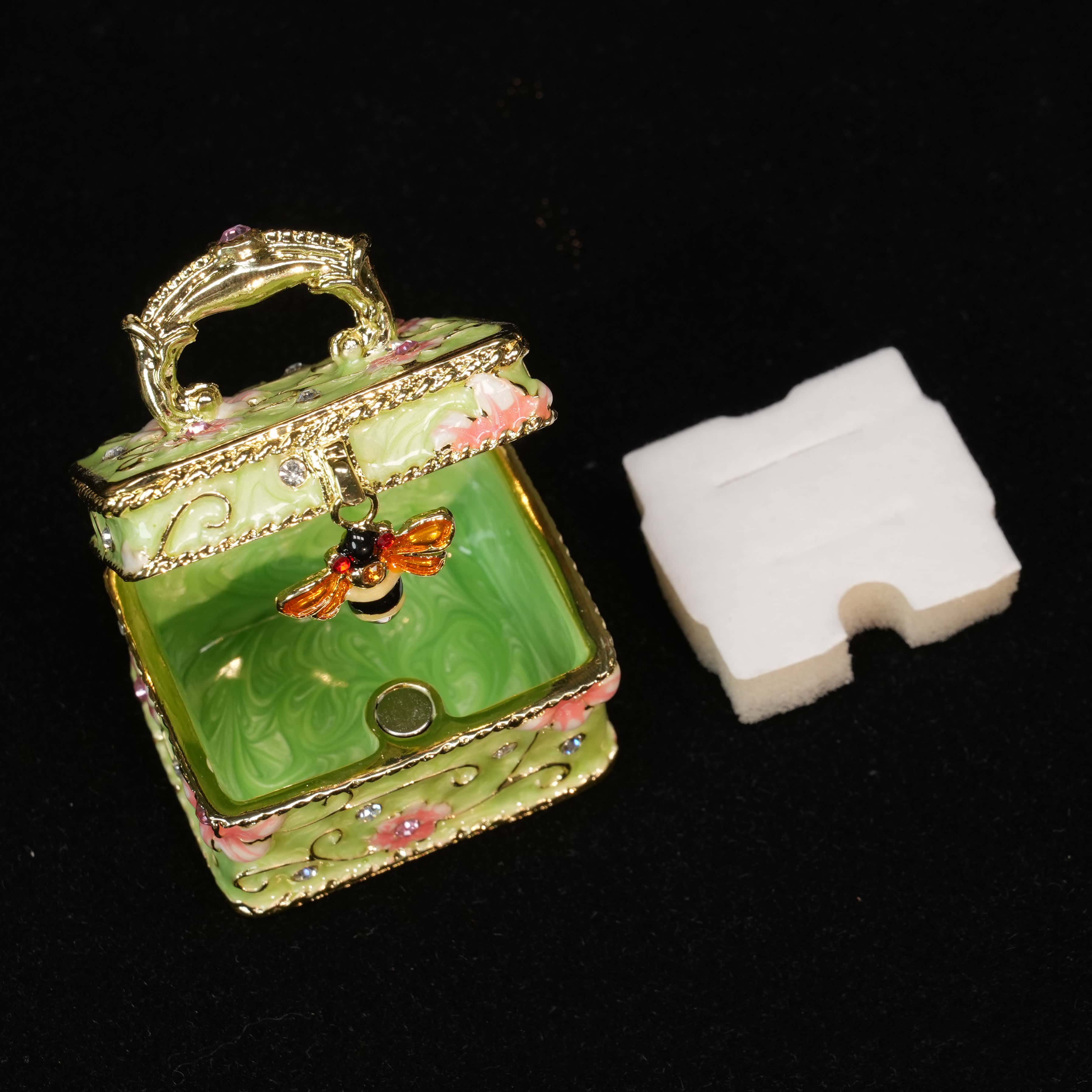 Treasure Chest Bee-Shaped Enamel Ring Jewelry Box Lolita Decor Gift