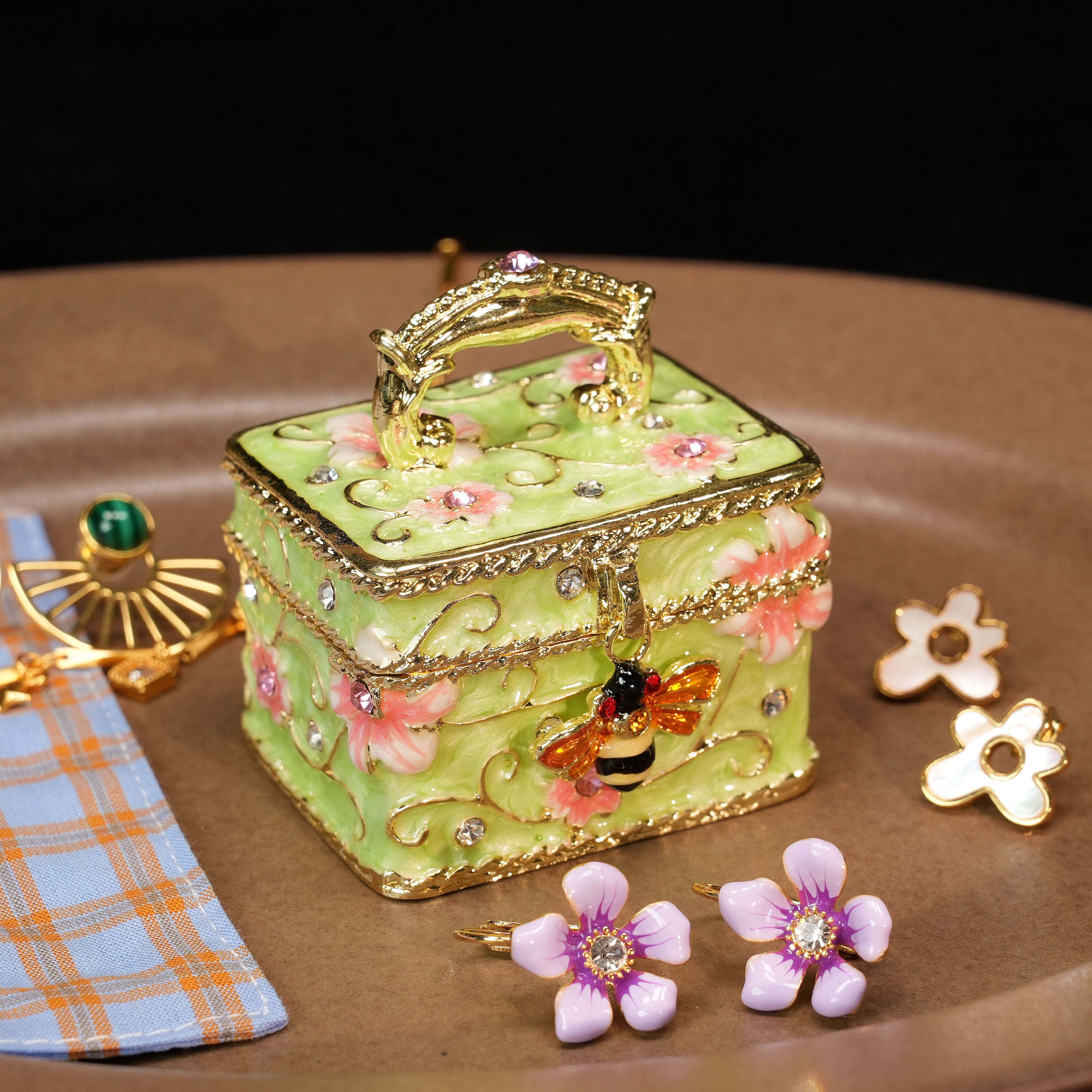 Treasure Chest Bee-Shaped Enamel Ring Jewelry Box Lolita Decor Gift