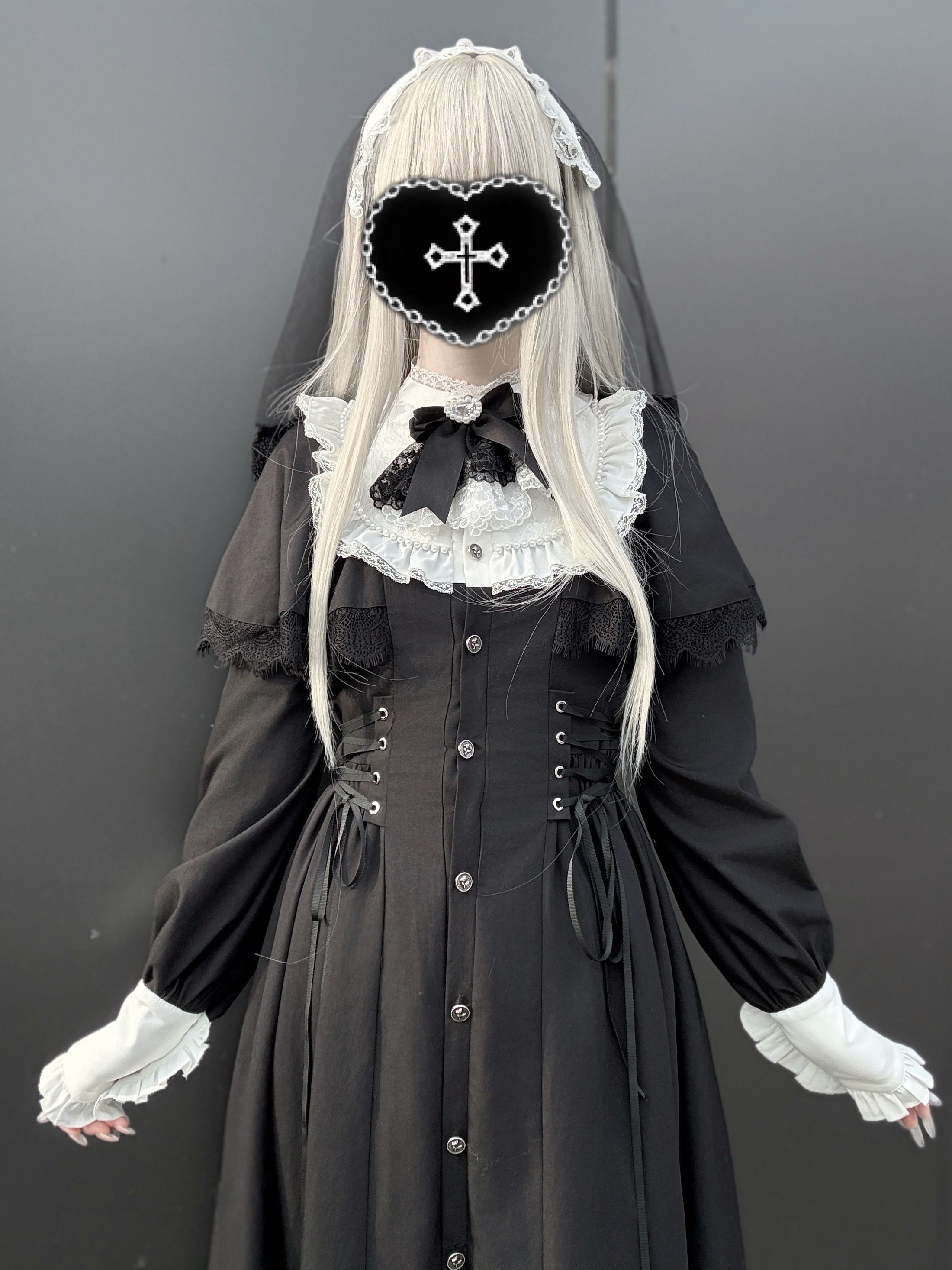Silent Prayer Ryousangata Nun Dress
