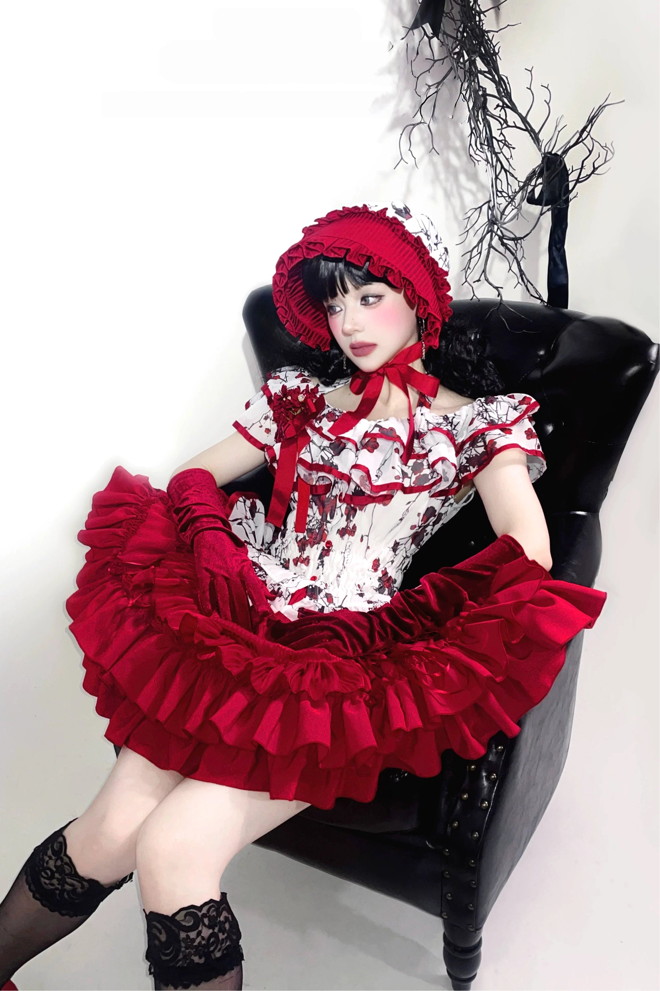 Thorned Rose Gothic Lolita Red Blouse & Skirt Set