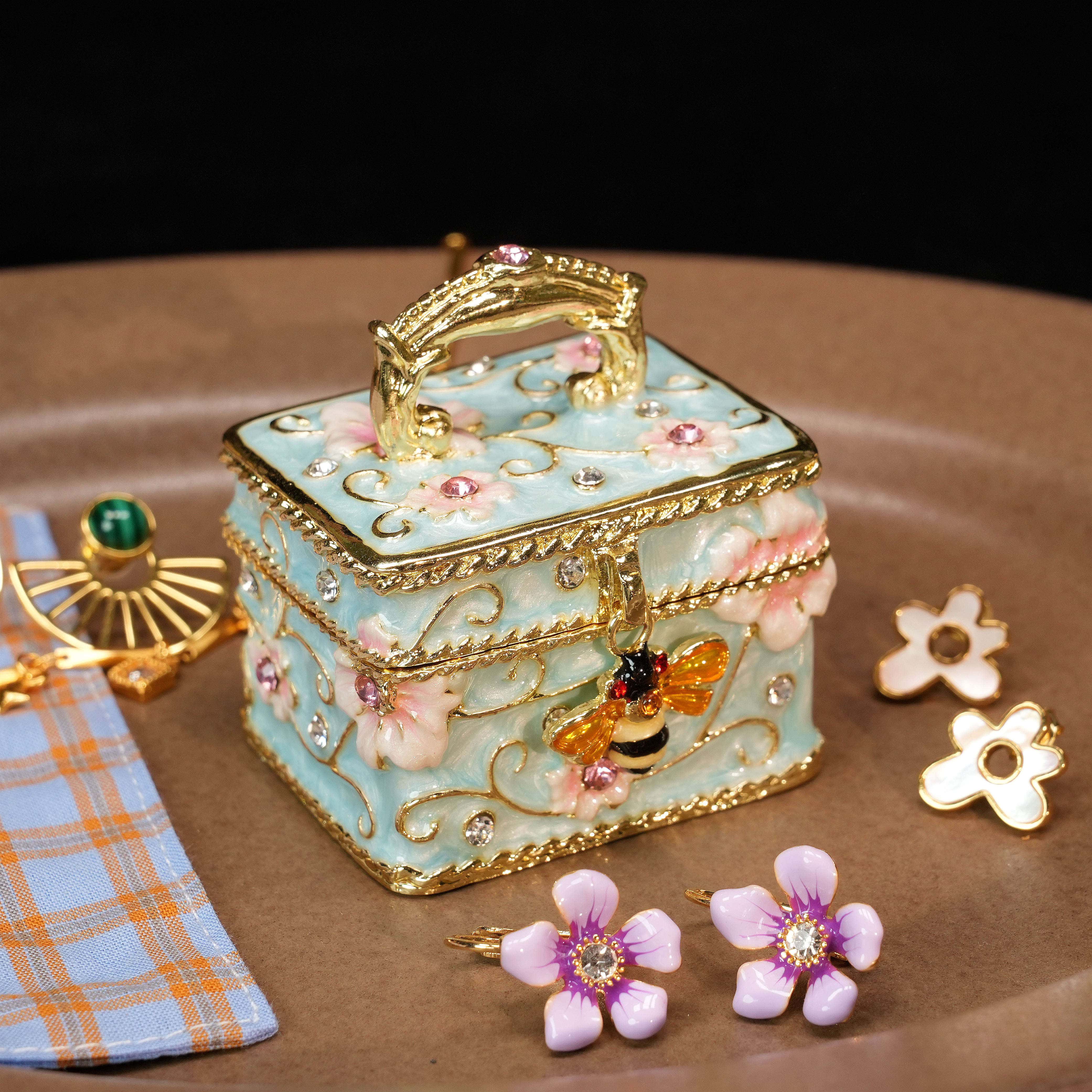 Treasure Chest Bee-Shaped Enamel Ring Jewelry Box Lolita Decor Gift