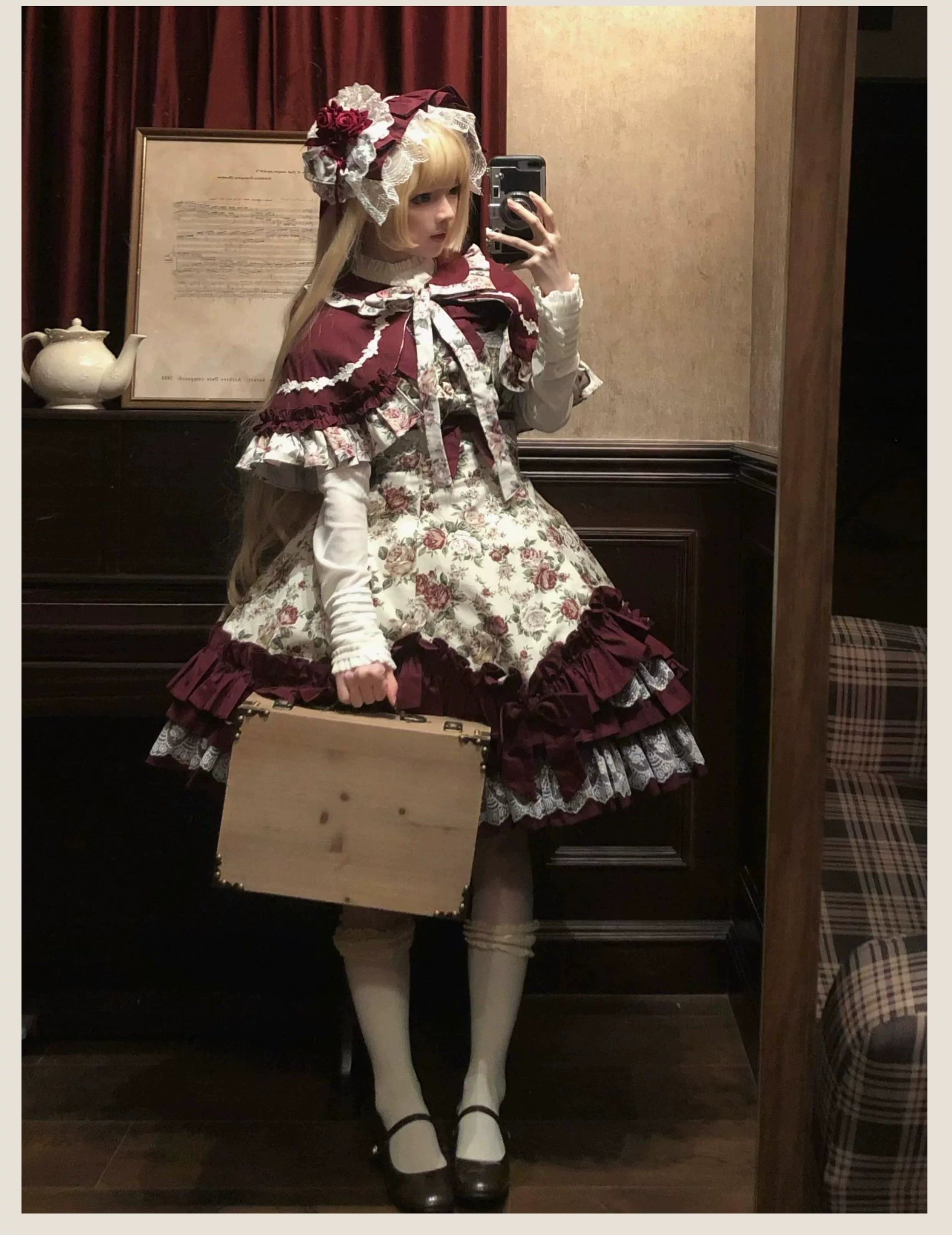 Burgundy Rose Classic Lolita JSK Vintage Japanese Rose Print