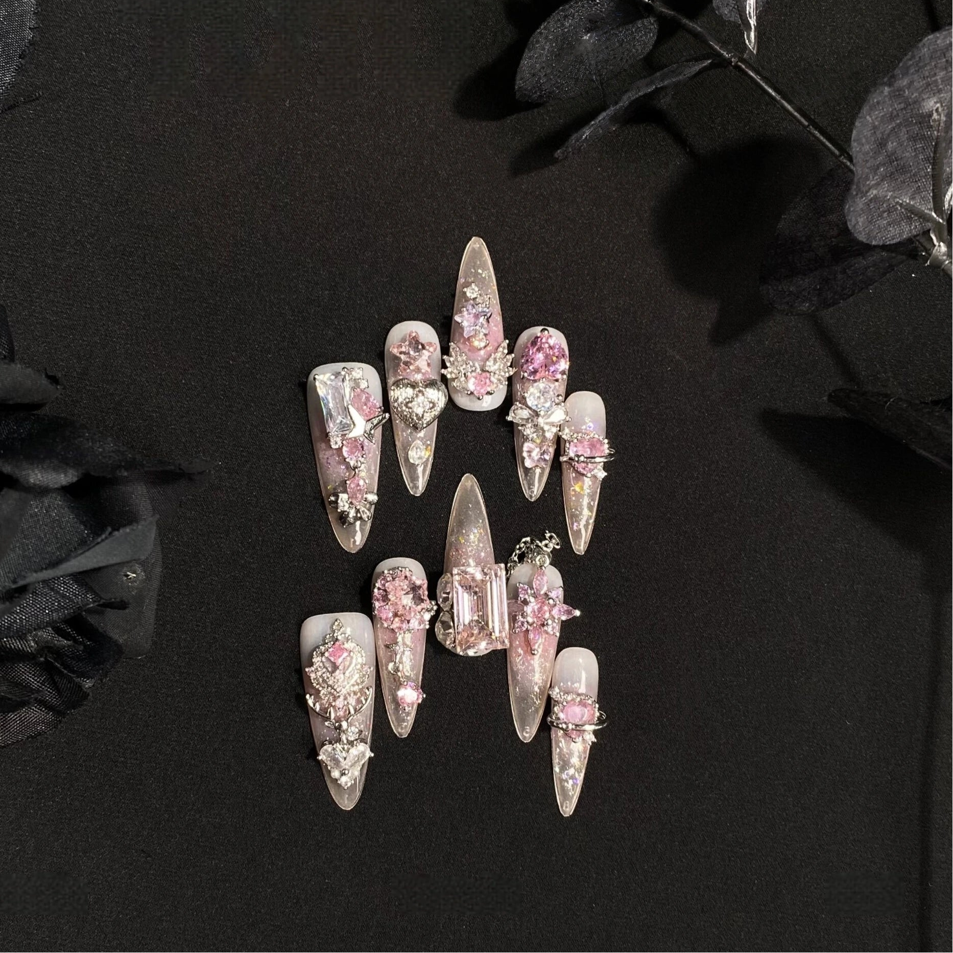 Heart Crush Lolita Handmade Detachable Press-On Nails