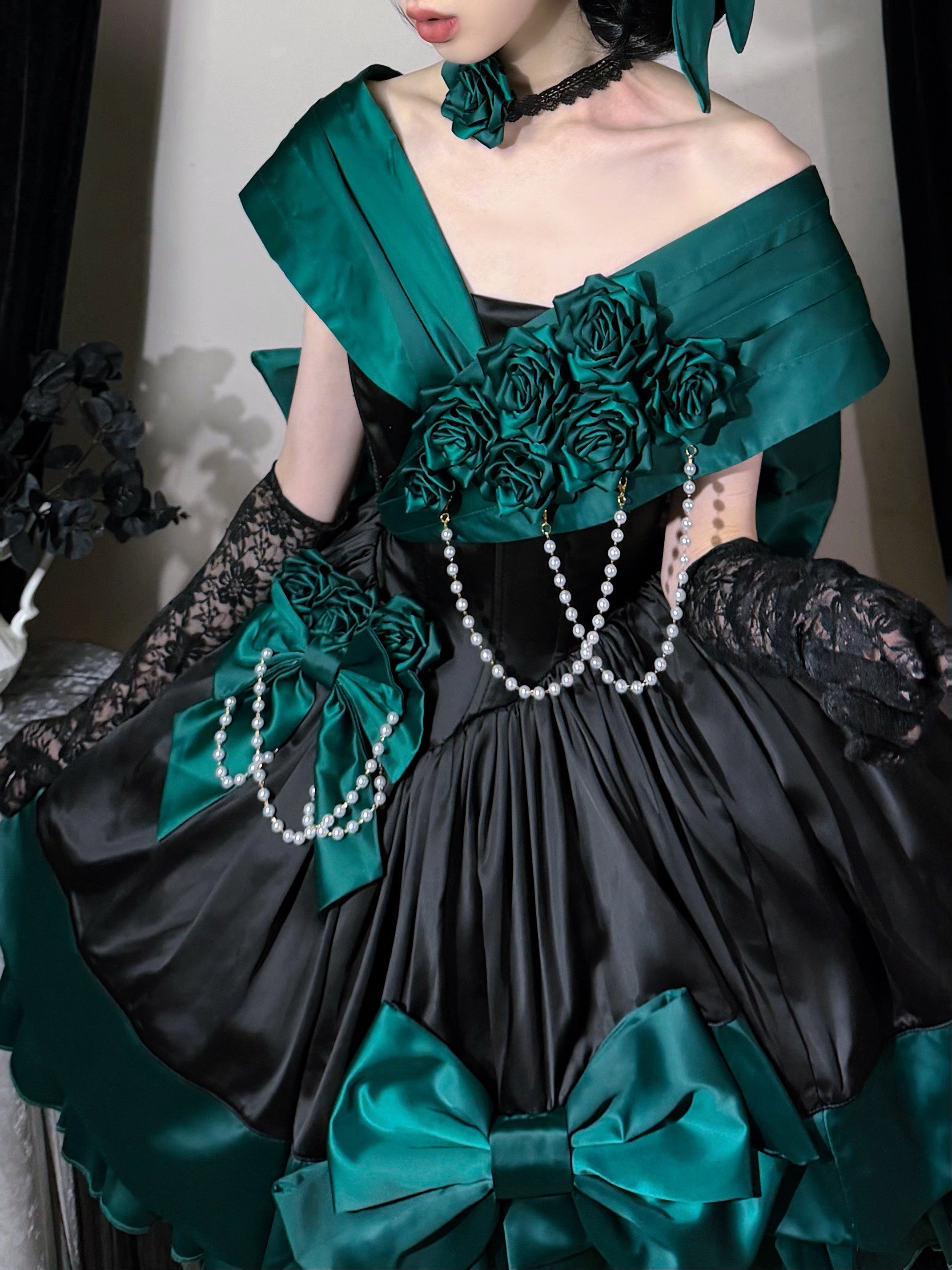 Treasure Chest Rose Lolita Green Dress