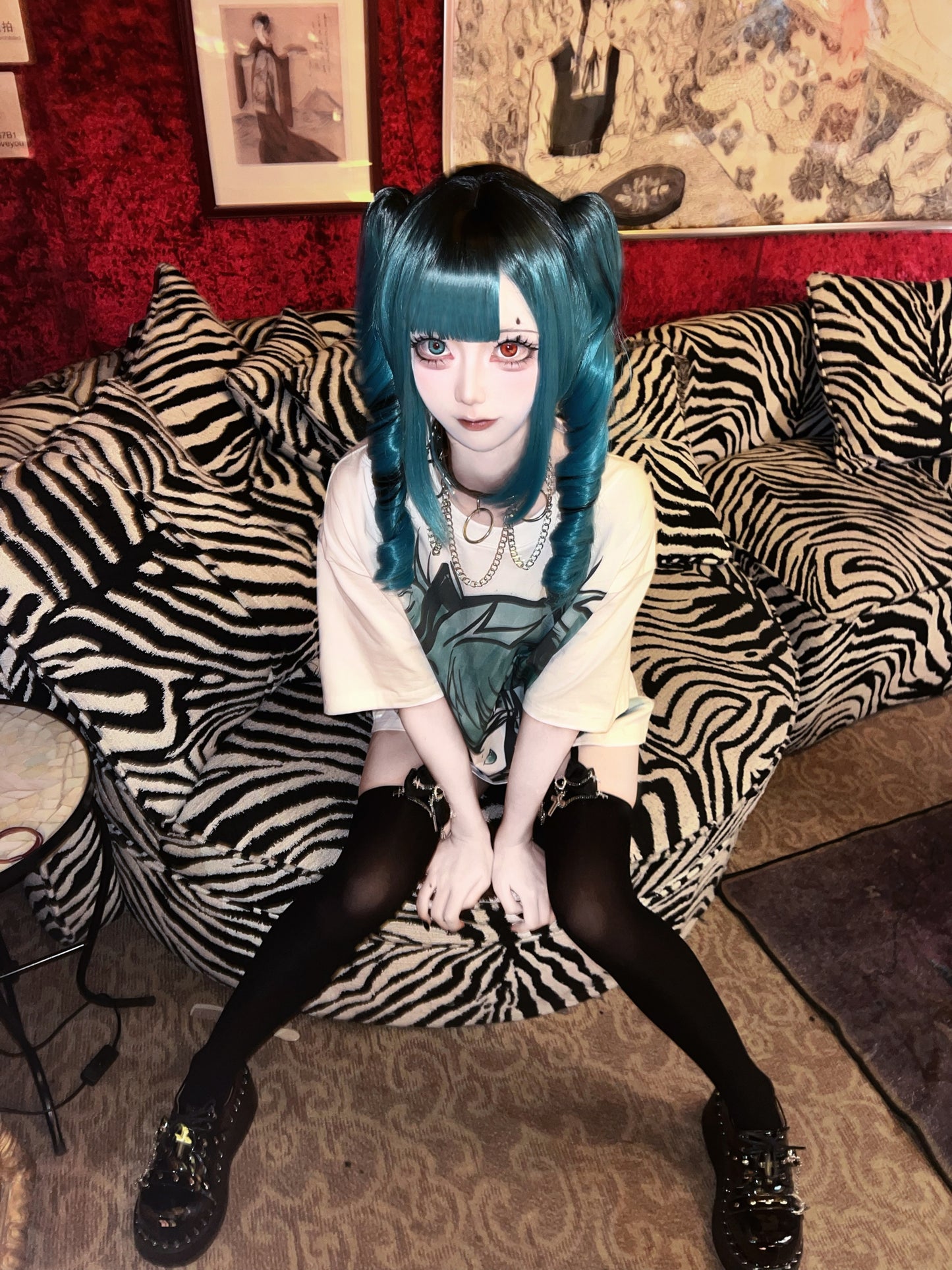 Lolita J-Fashion Highlight Wavy Twin Tail Wig LE7036
