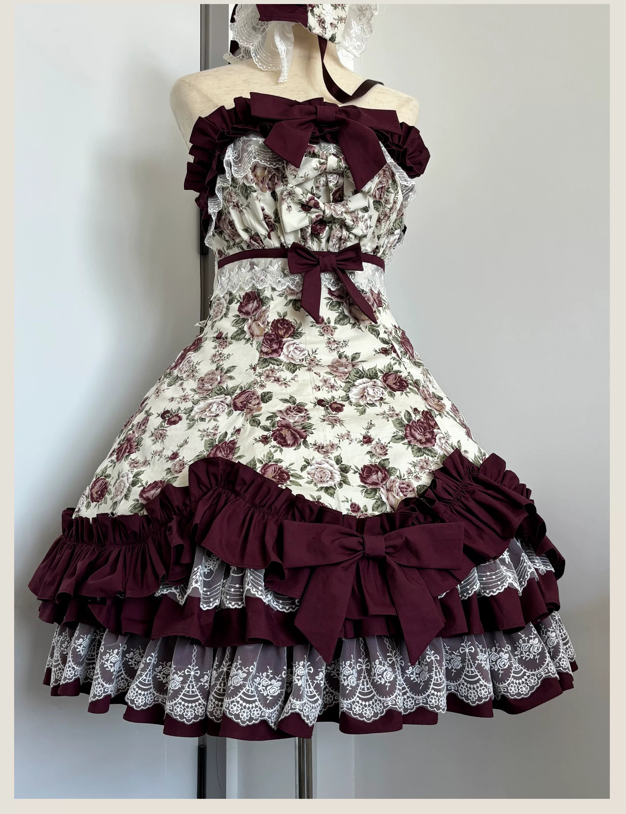 Burgundy Rose Classic Lolita JSK Vintage Japanese Rose Print
