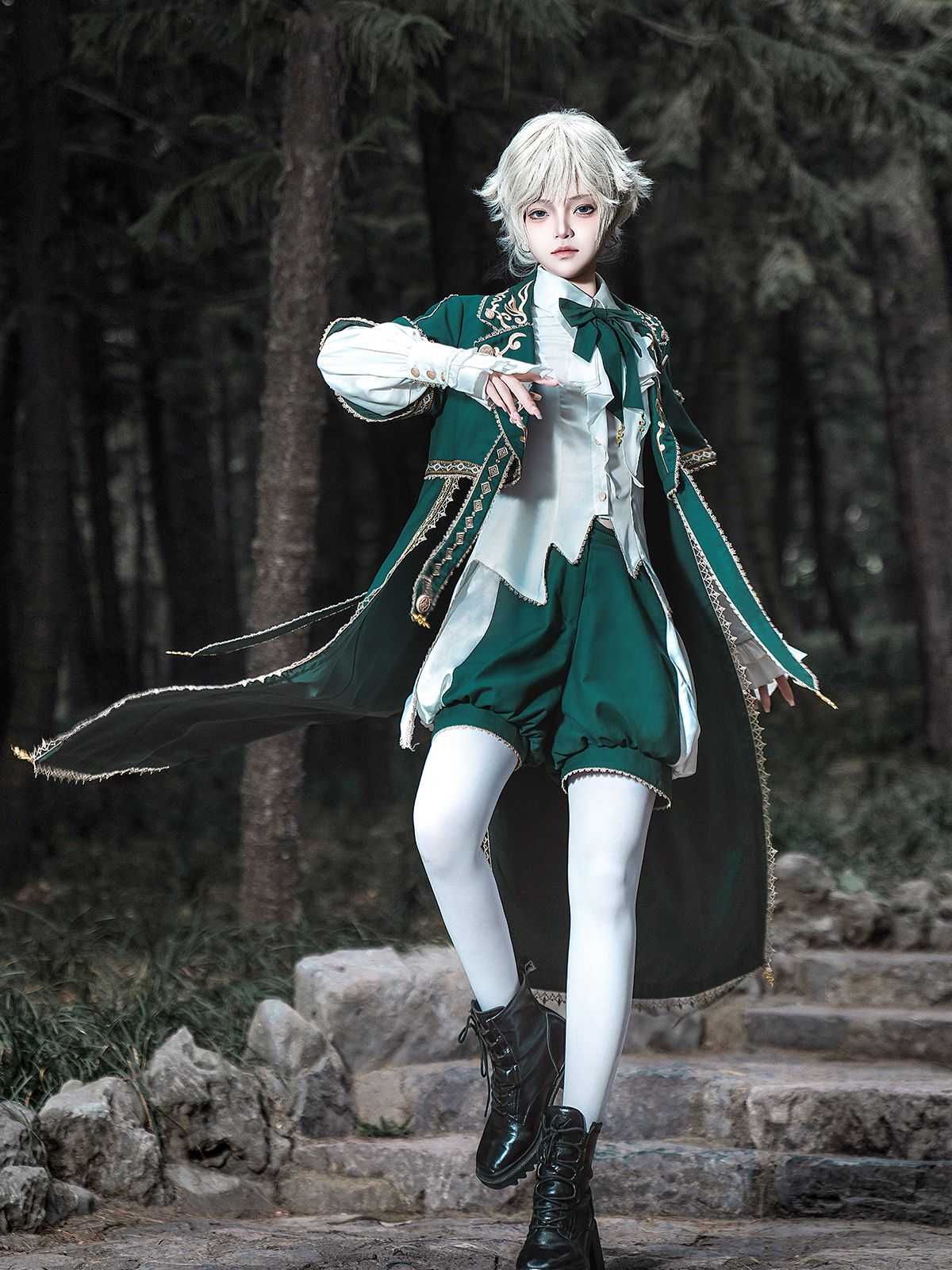 Fall Military Ouji Prince Suit & Cape Set LO1004