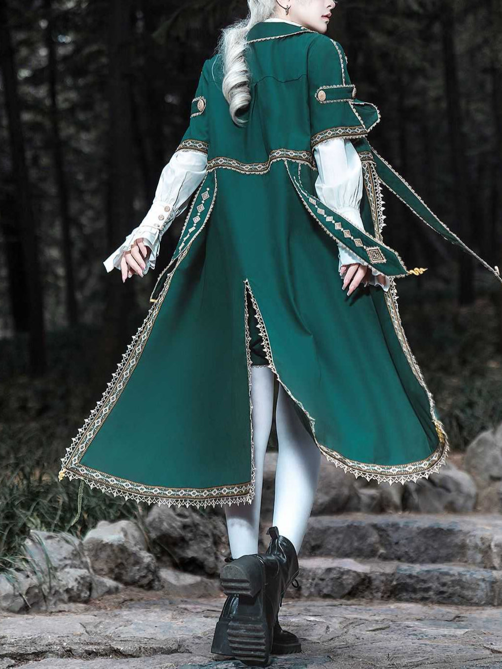 Fall Military Ouji Prince Suit & Cape Set LO1004