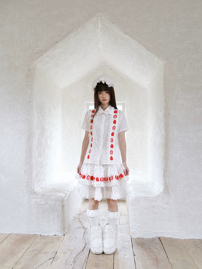Strawberry Scent Cake Cross-section Print Lace Short Skirt