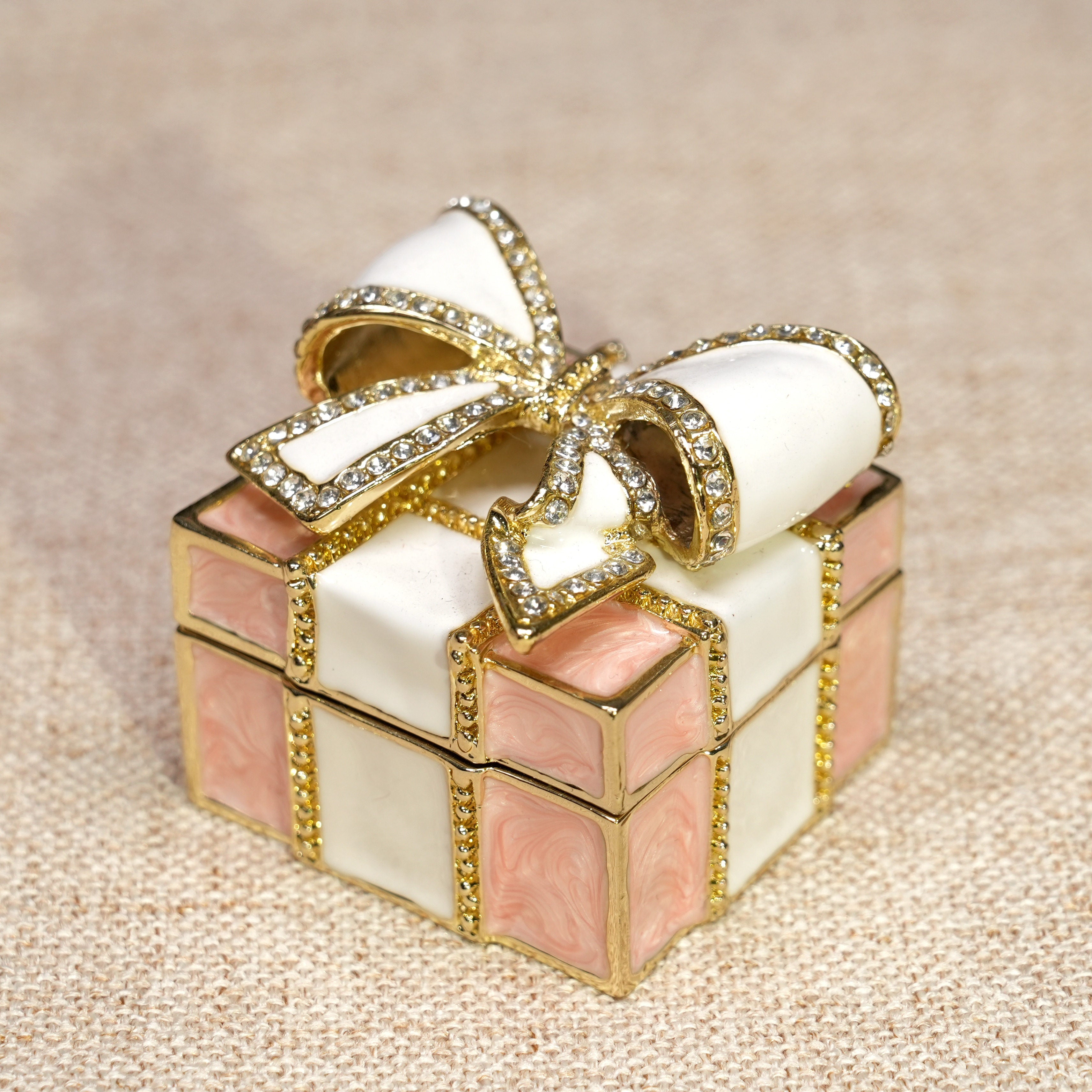 Gift Box-Shaped Enamel Jewelry Box Lolita Decor Gift