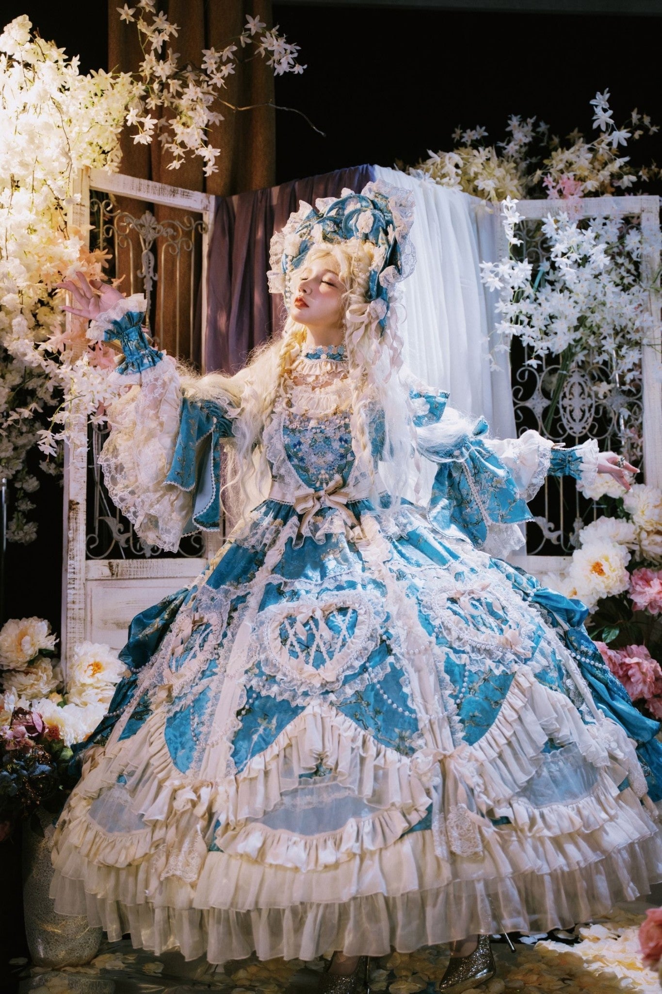 Apricot Tree Special Edition Sky Blue Heart Lace Classic Lolita Dress - LolitaEra