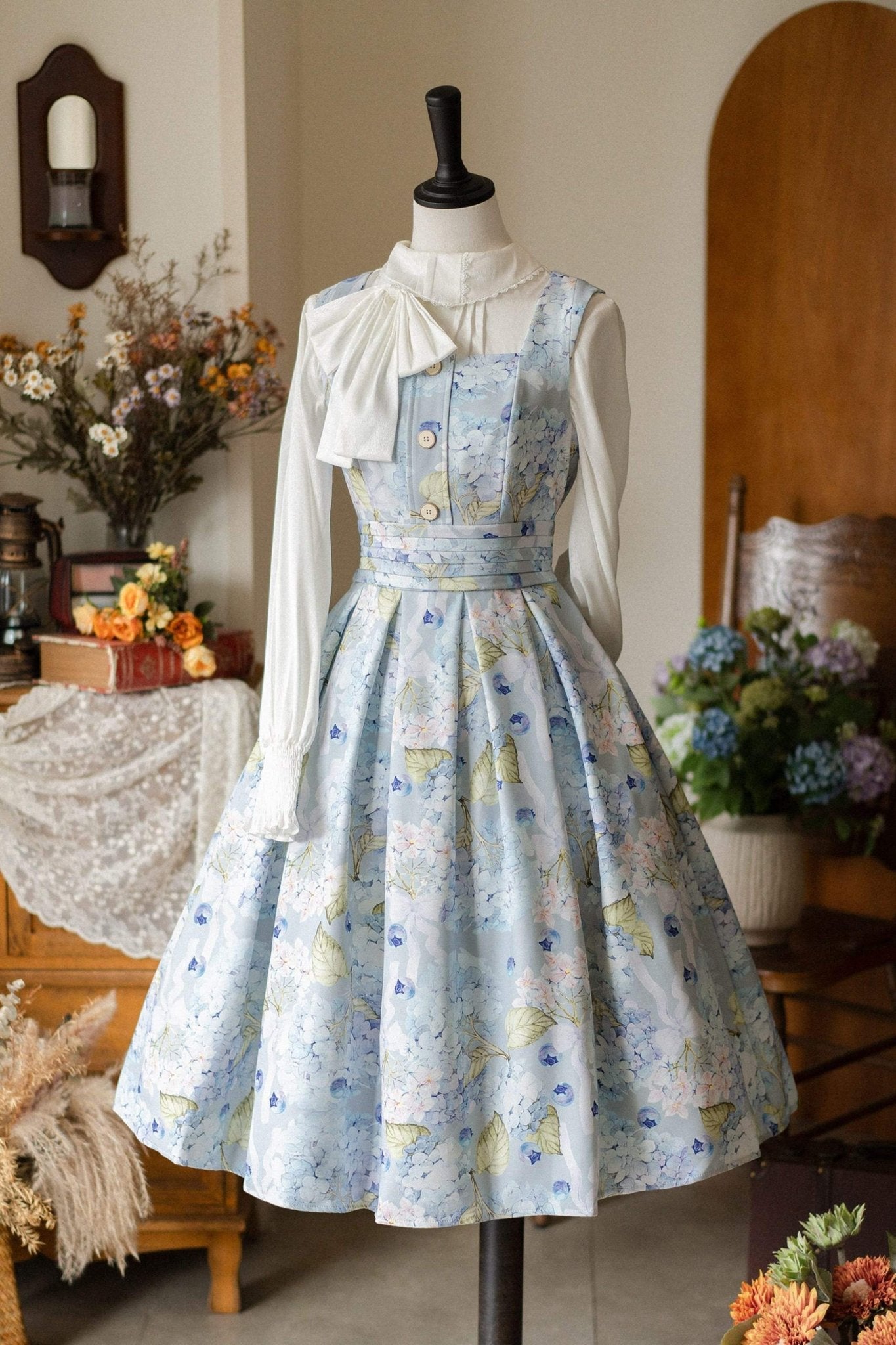 Blueberry Hydrangea Classic Lolita JSK 1259 - LolitaEraJSKSBlueberry Hydrangea Classic Lolita JSK 1259