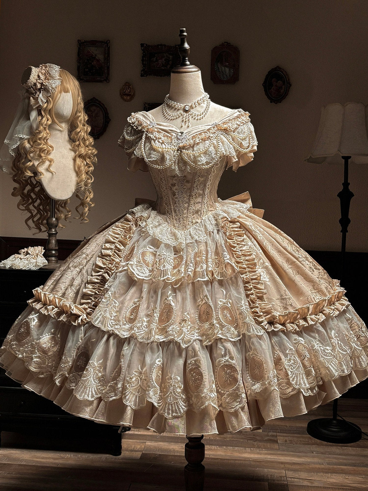 Bourbon Rose Ivory Fan Lace Embroidery Classic Lolita OP Dress - LolitaEra