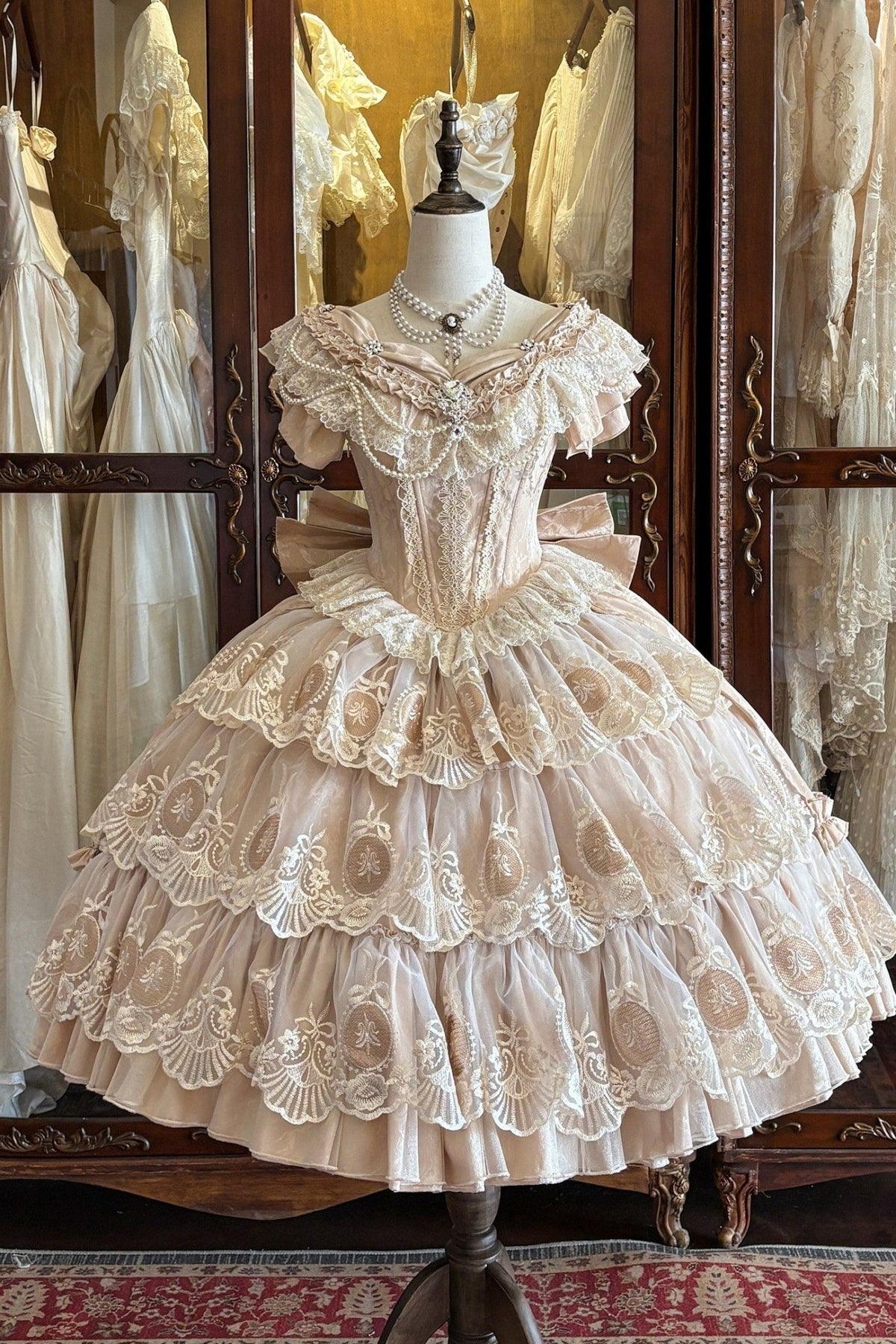 Bourbon Rose Ivory Fan Lace Embroidery Classic Lolita OP Dress - LolitaEra