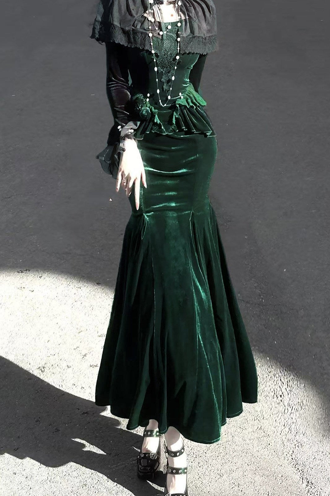 Dark Forest Green Fishtail Elegant Mature Gown Dress - LolitaEraSetSDark Forest Green Fishtail Elegant Mature Gown Dress