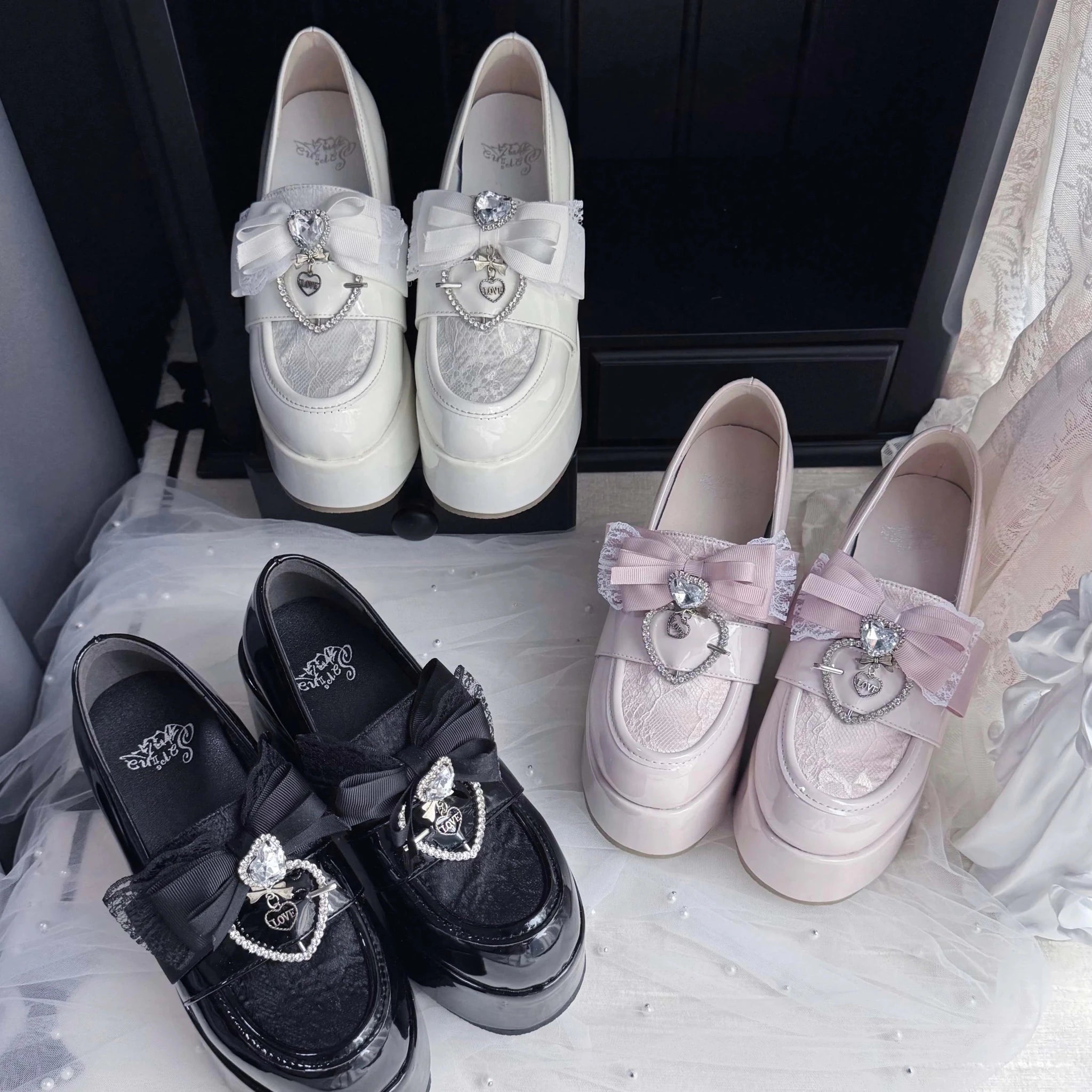 Dream Heartbeat Lace Bow Jewel Buckle Lolita Platform Shoes - LolitaEra