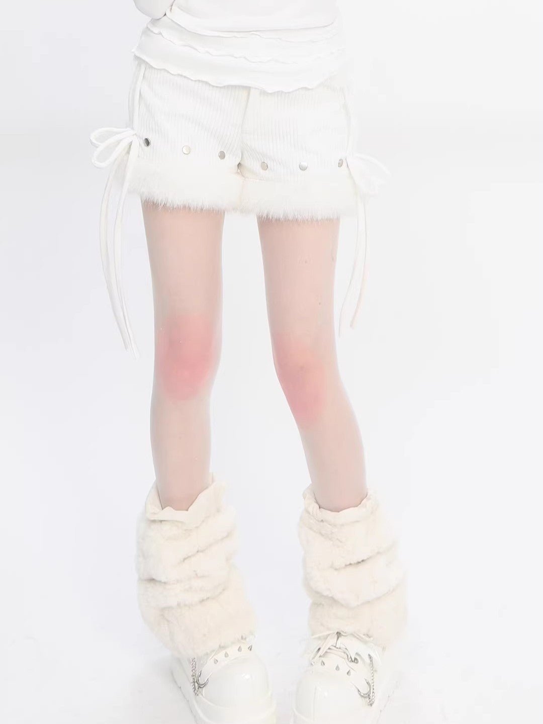 Early Winter Snow Trail Corduroy Spliced Shorts - LolitaEraBlackSEarly Winter Snow Trail Corduroy Spliced Shorts