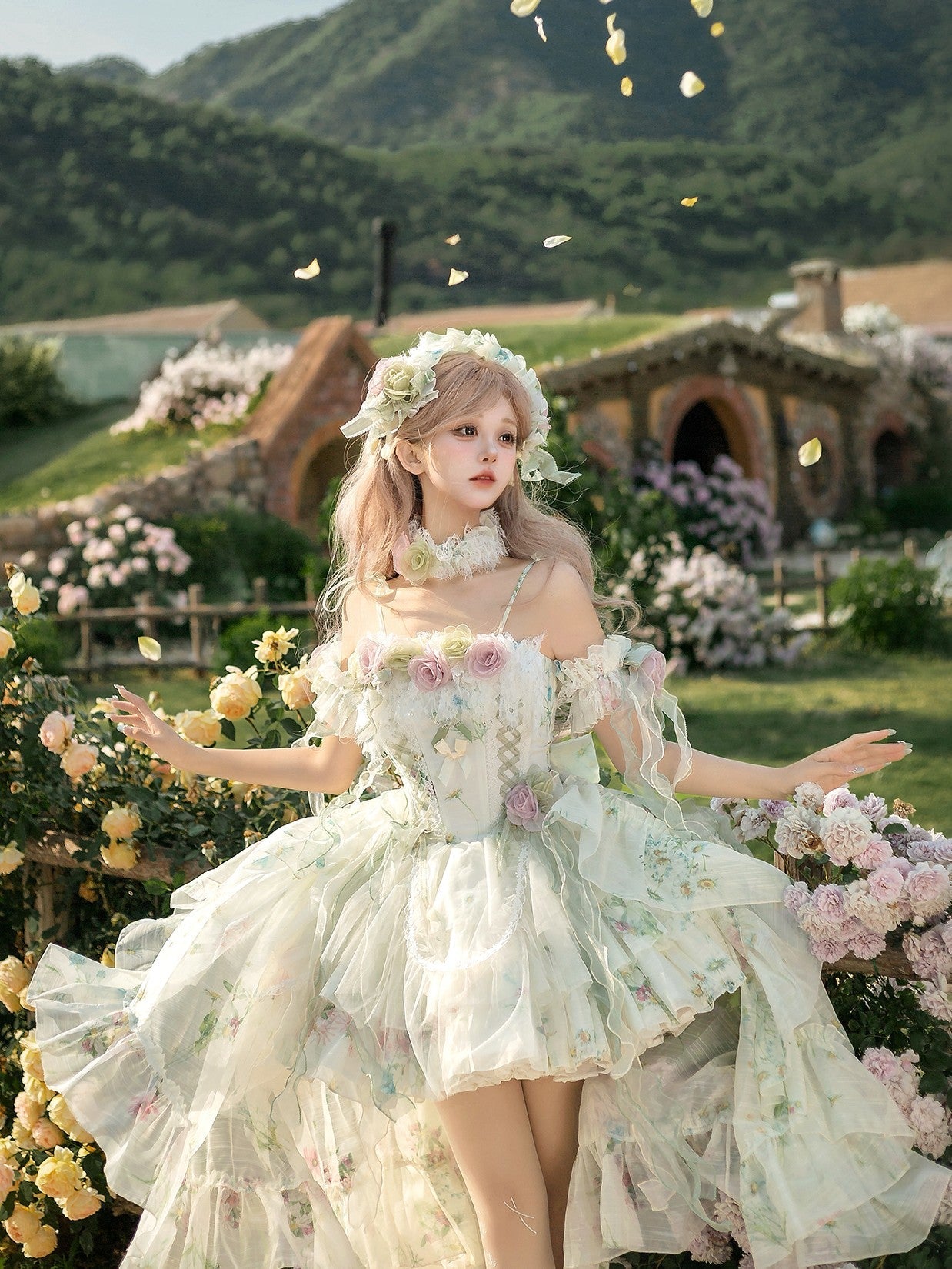 Elegant Rose Spring Lace Boned Dress - LolitaEraDressSElegant Rose Spring Lace Boned Dress