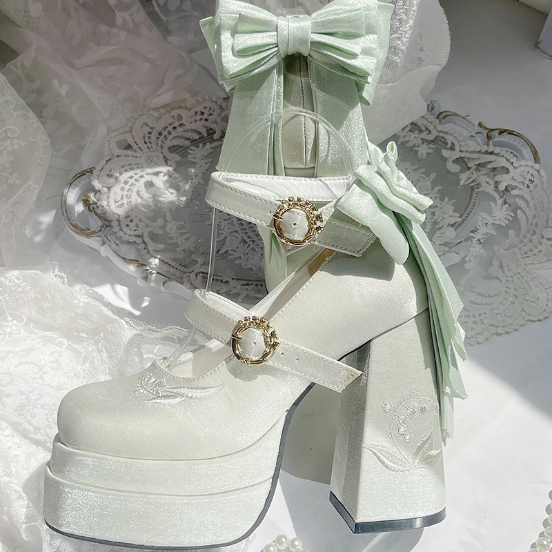 Genuine elegant small design Mary Jane shoes platform with butterfly heels, (Physicals)