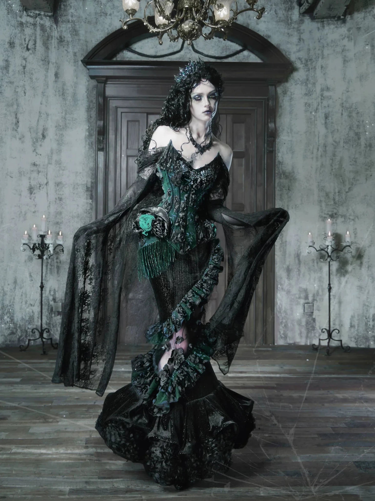 Emerald Night Gothic Halloween Imperial Green Boned Corset & Mermaid Skirt Set - LolitaEra