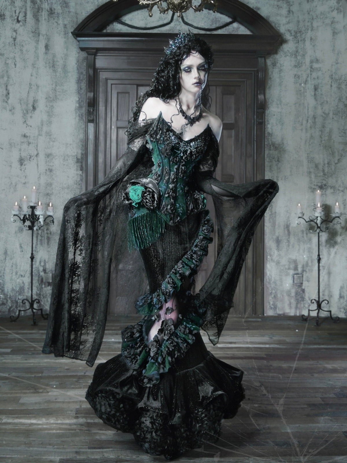 Emerald Night Gothic Halloween Imperial Green Boned Corset & Mermaid Skirt Set - LolitaEra