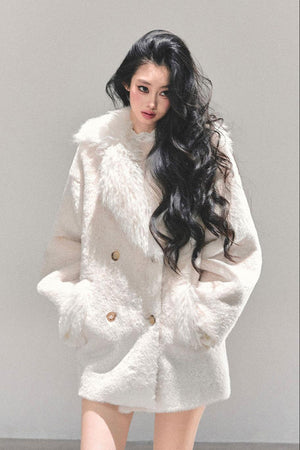 Faux Fur Shearling Warm Plush Overcoat LE1179 - LolitaEraWhiteSFaux Fur Shearling Warm Plush Overcoat LE1179
