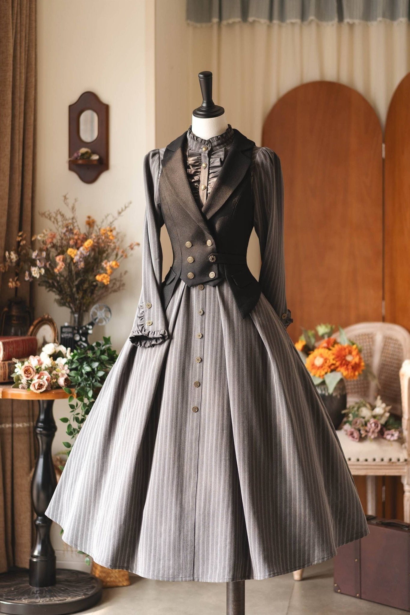 Forest Castle Vintage Gray Dress 1276 - LolitaEraGraySForest Castle Vintage Gray Dress 1276