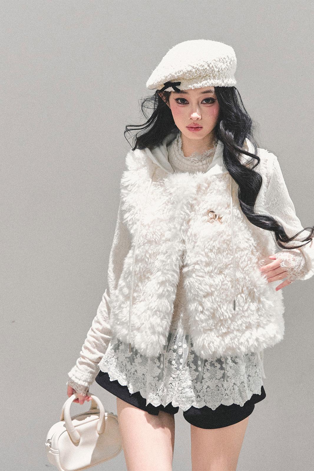 French Style Lamb Wool Vest Outerwear LE1178 - LolitaEraWhiteSFrench Style Lamb Wool Vest Outerwear LE1178