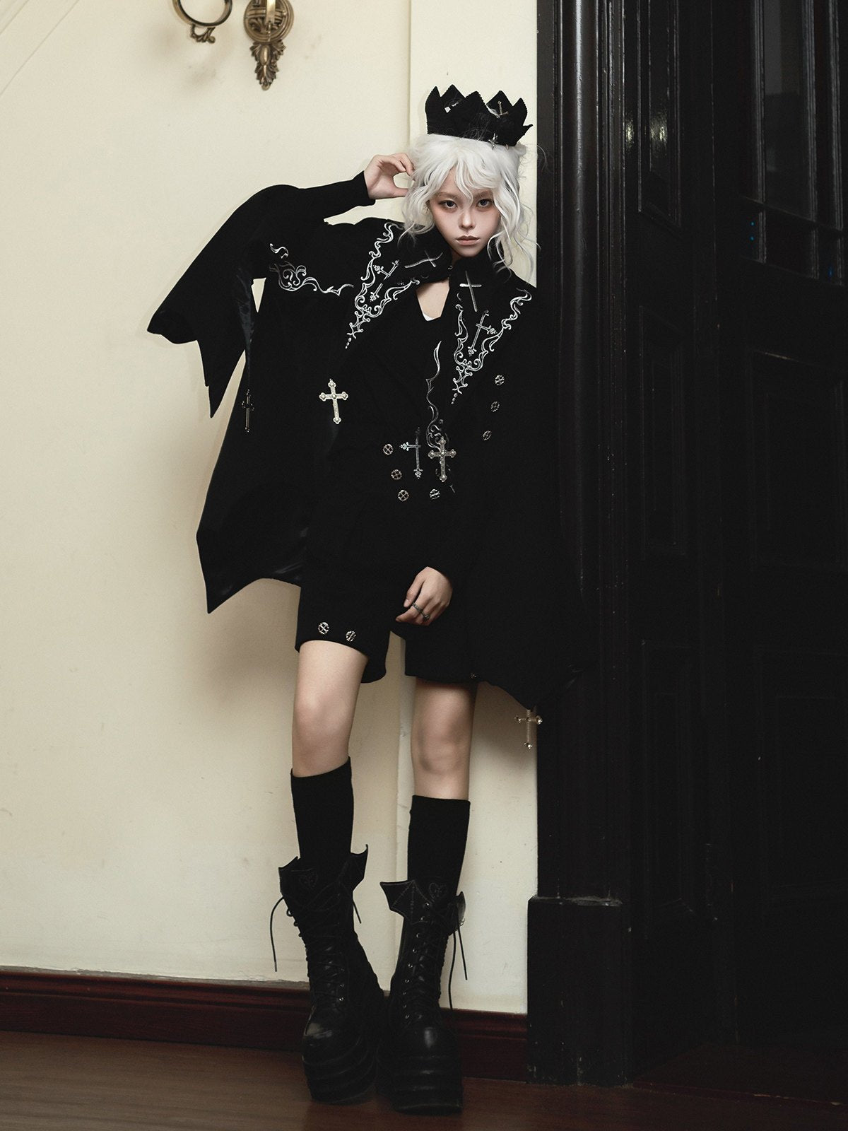 Gothic Bat Cape Shota Knight Prince Set - LolitaEraCapeSBlackGothic Bat Cape Shota Knight Prince Set