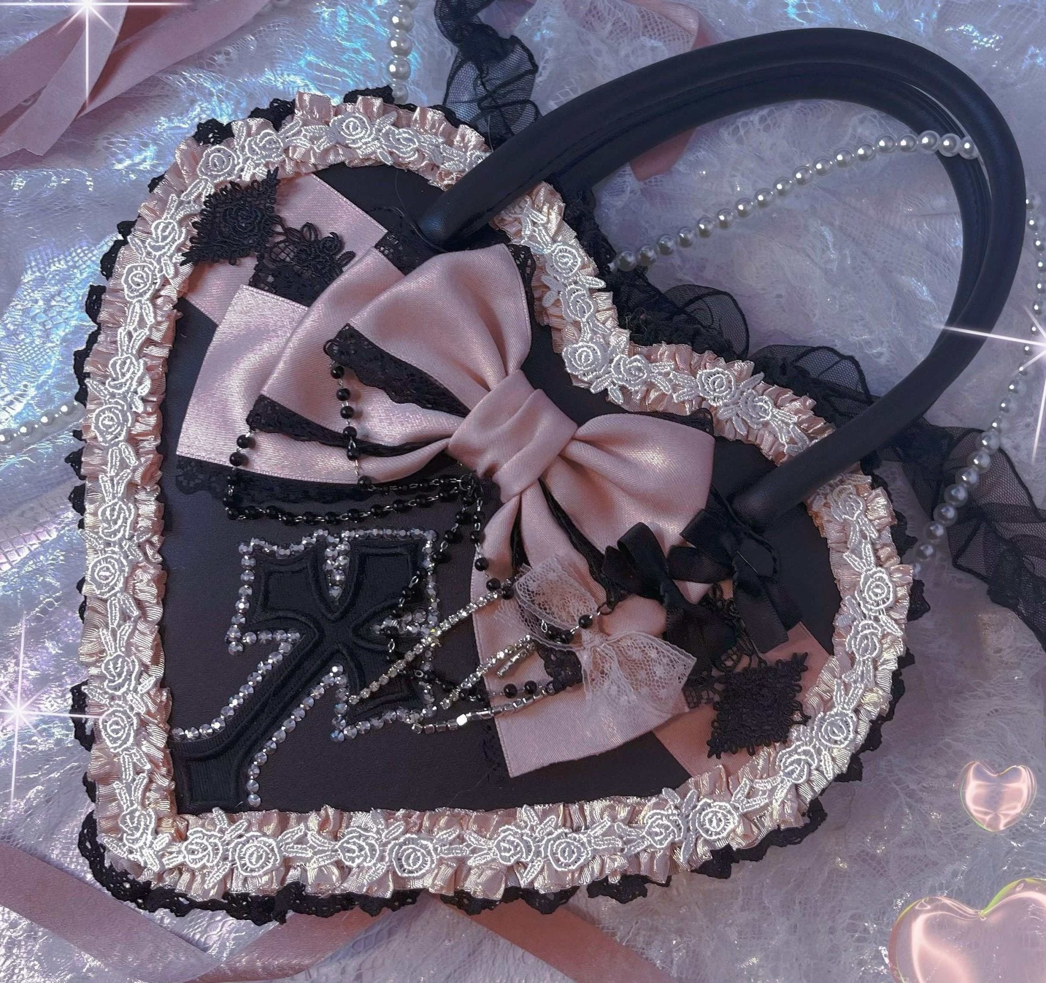 Gothic Heart Handmade Handbag LE5205 - LolitaEraBlack PinkGothic Heart Handmade Handbag LE5205