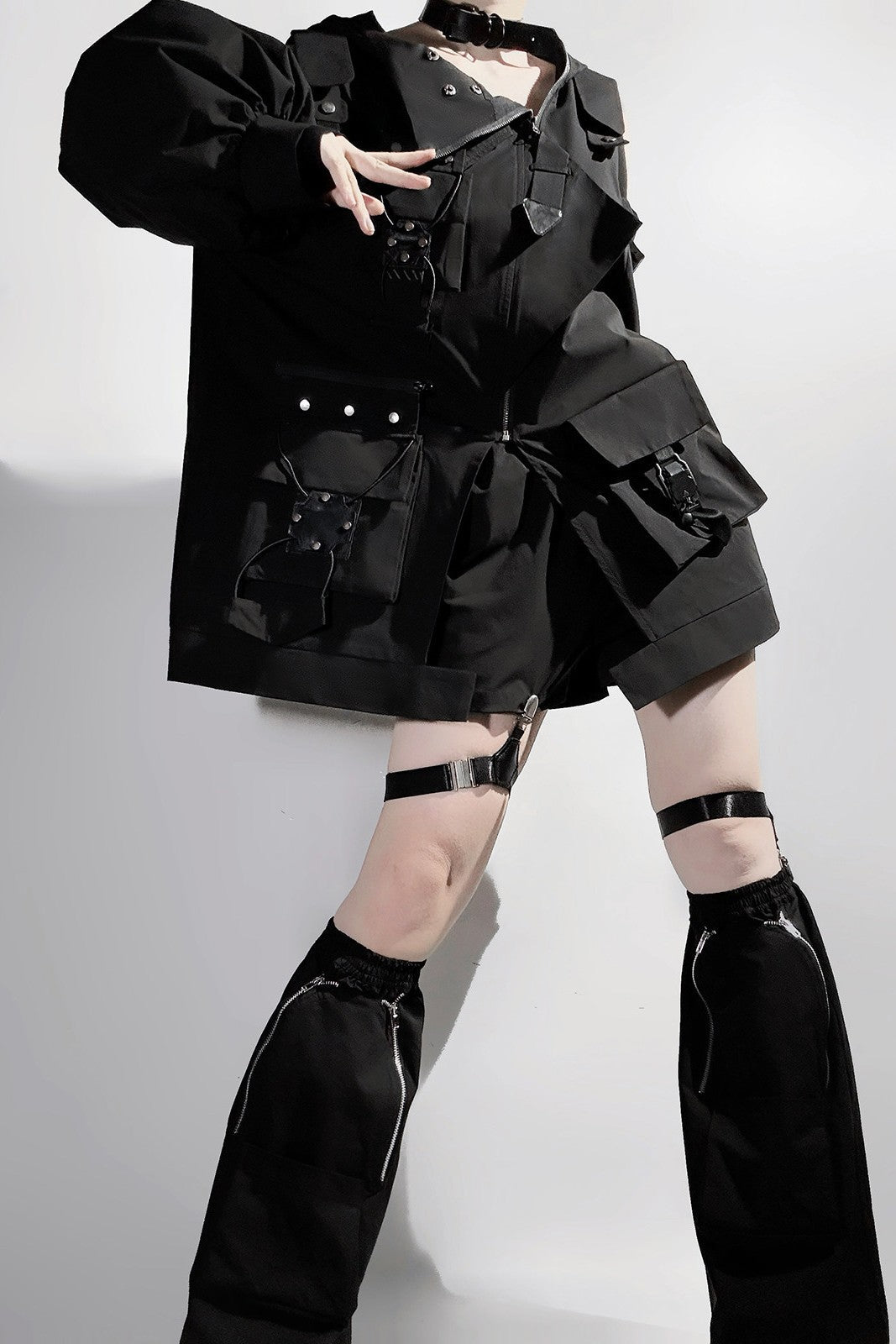 High - Frequency Link Dark Techwear Set 1329 - LolitaEra3 - Piece SetSHigh - Frequency Link Dark Techwear Set 1329