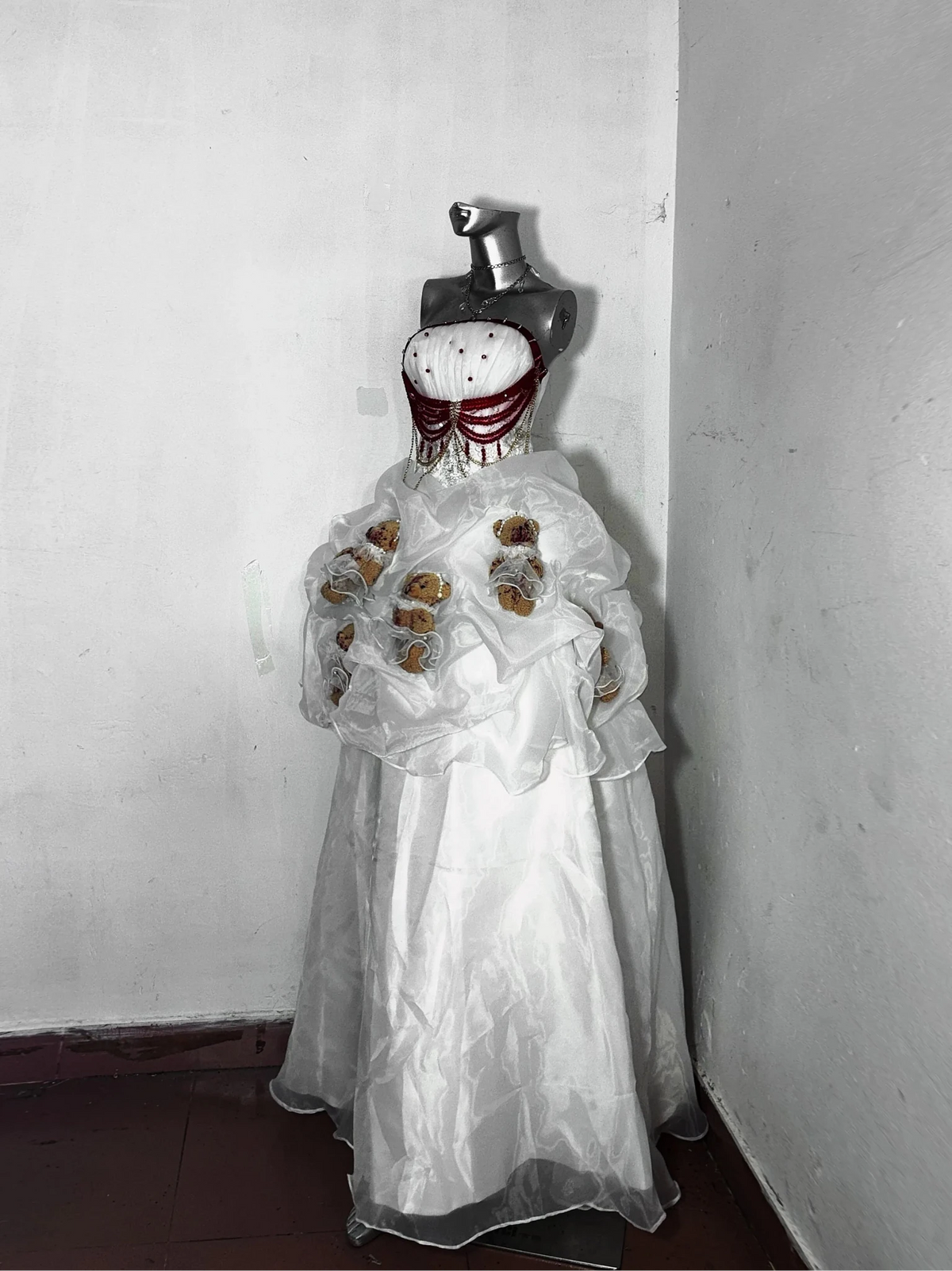 Honey & Rose Gothic Jellyfish-shaped Dress with Bear Motif - LolitaEra