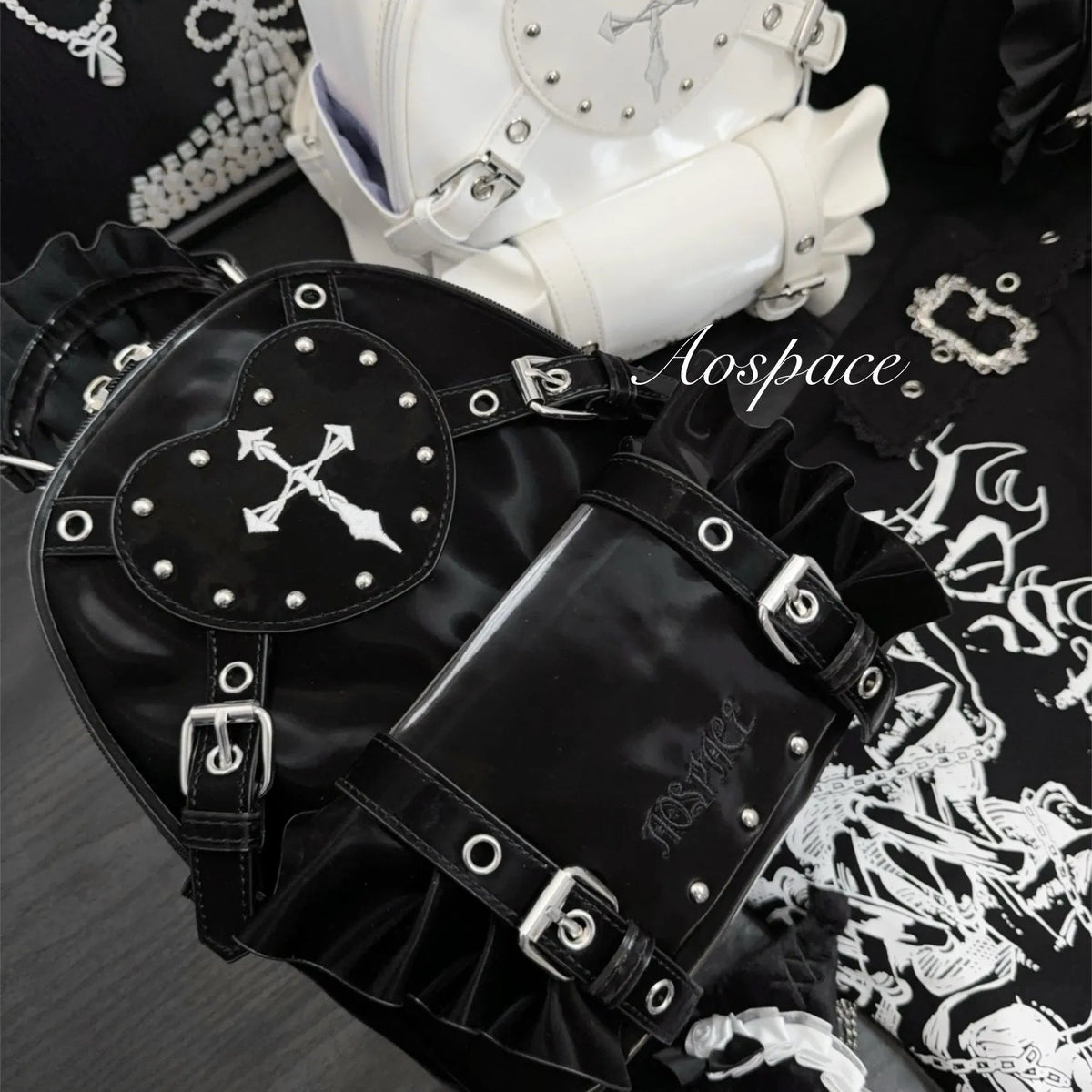 Hypoxic Outer Space Absurd Oath Embroidered Heart Backpack - LolitaEra