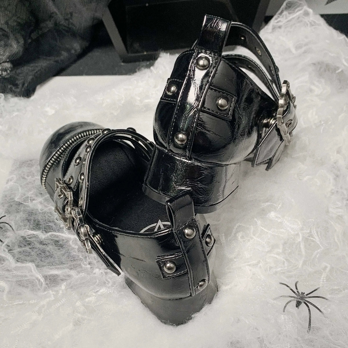 In-stock Gothic Lolita Punk Subculture Low-heel Punk Dark Round-toe Original Shallow-mouth Spicy Girl Shoes