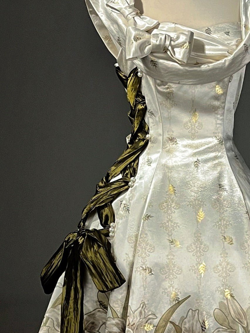 Ivory Gold Lily Print Elegant Classic Lolita Dress - LolitaEra