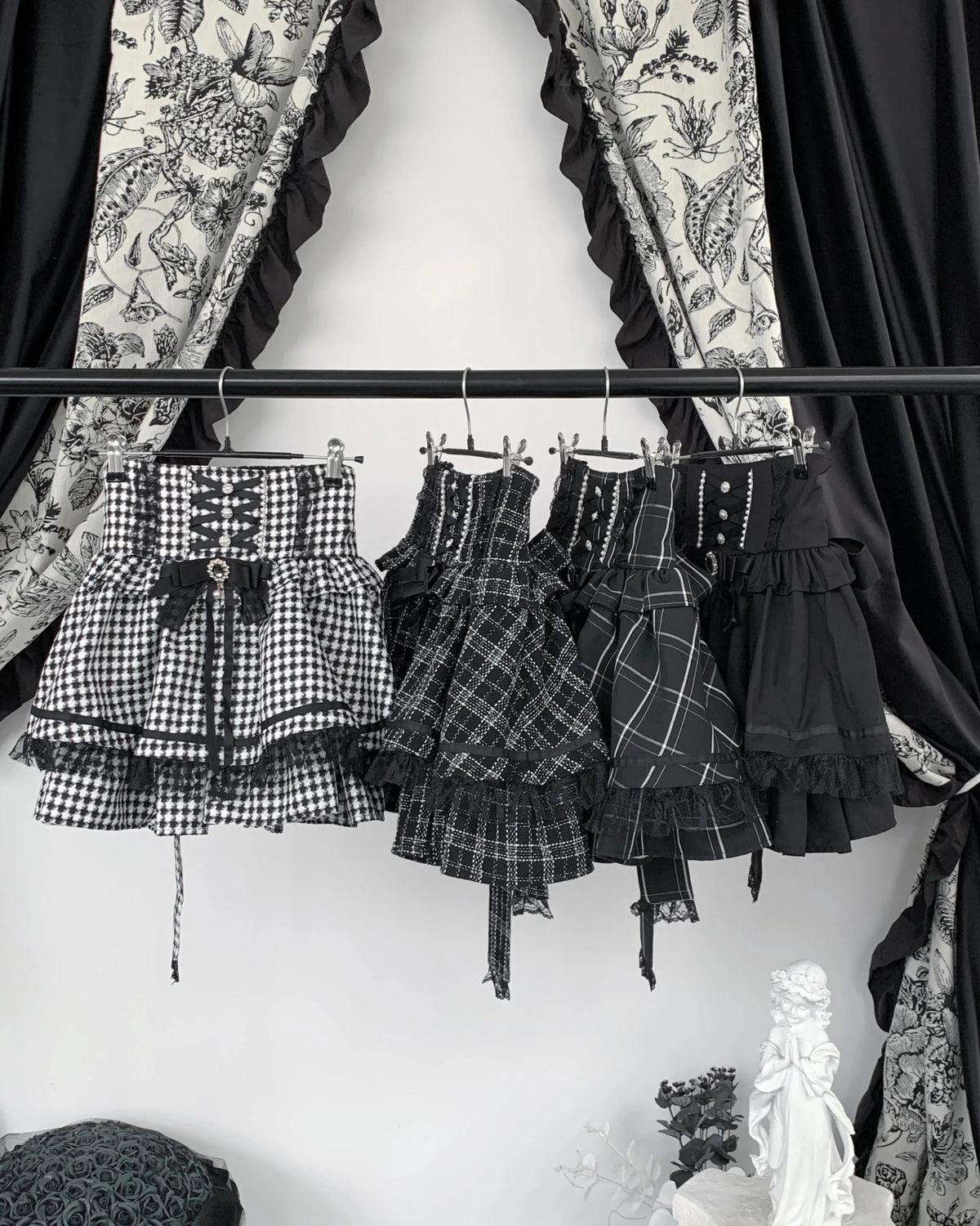 J-Style Plaid Houndstooth Lace Lolita Mini Half Skirt - LolitaEra