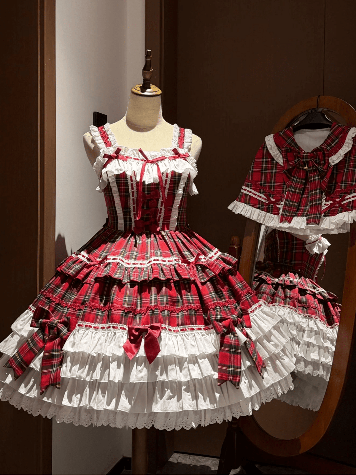 Labyrinth Doll Lolita Vintage Christmas Doll Style Cape & JSK Set - LolitaEra