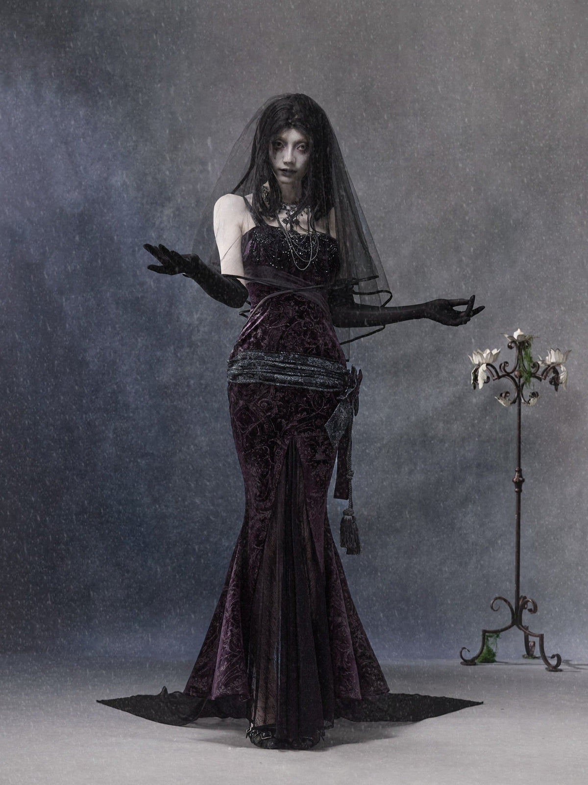Legacy of the Departed Gothic Dark Spectral Train Slip Dress - LolitaEra