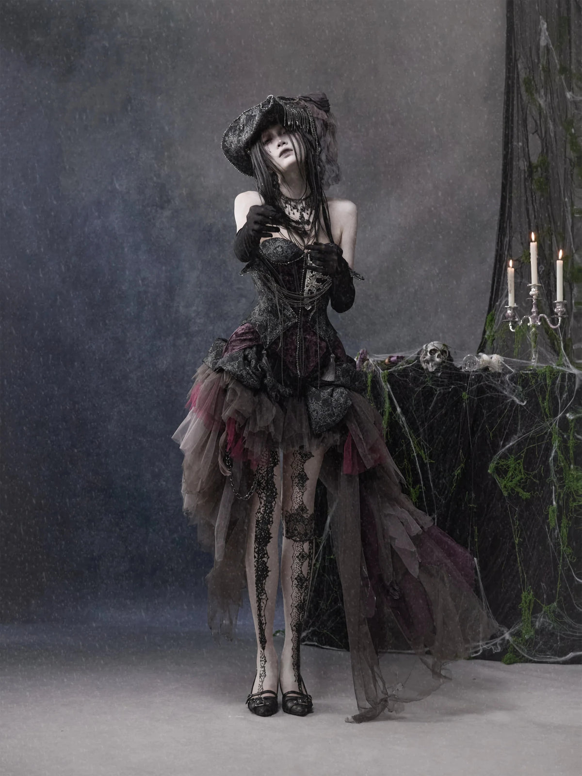 Legacy of the Departed Gothic Dark Spectral Tulle Midi Skirt - LolitaEra