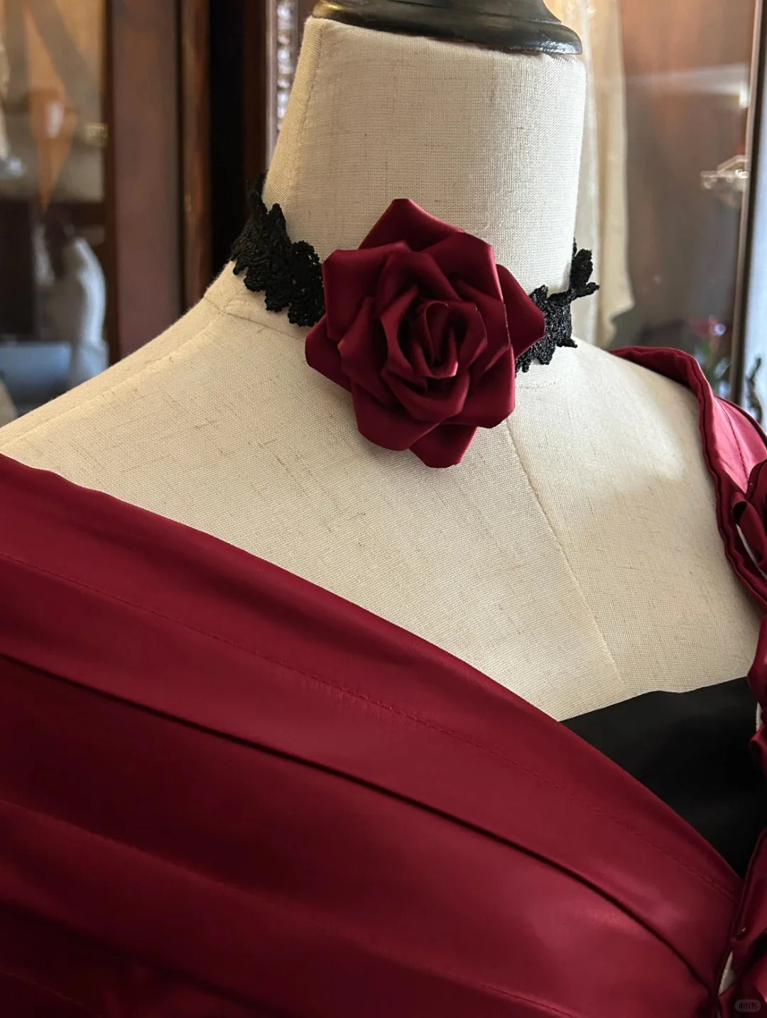 Treasure Chest Rose Lolita Red Dress