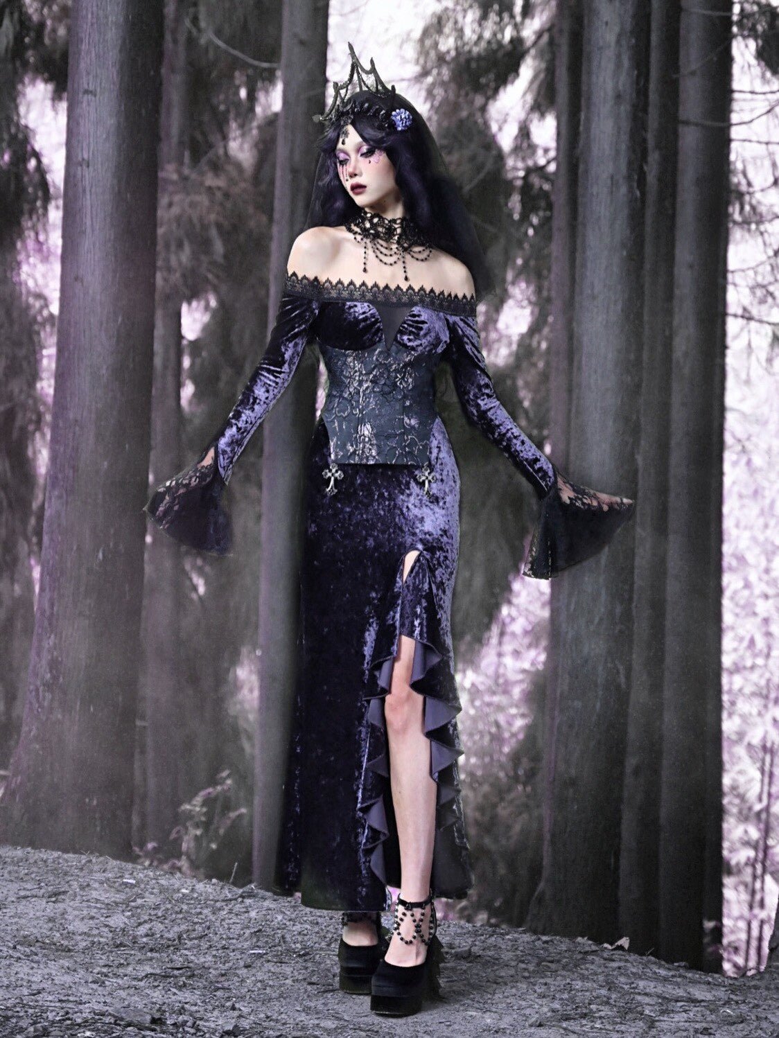 Lunar Ritual Gothic Long-sleeve Dress - LolitaEra
