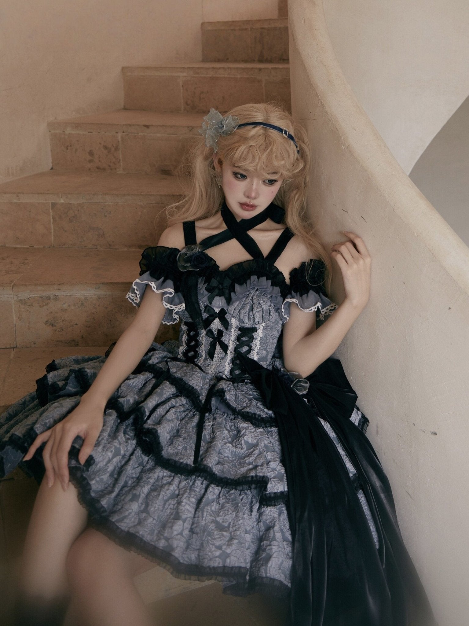Medea's Kiss Dark Gothic Black JSK - LolitaEraBlack JSKSMedea's Kiss Dark Gothic Black JSK
