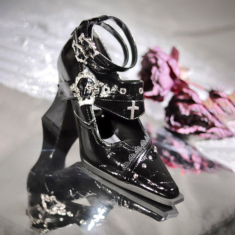Night Visit Gothic Pointed Toe High Heels - LolitaEraCracked Black 8.5cm34Night Visit Gothic Pointed Toe High Heels