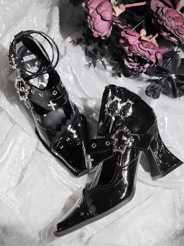 Night Visit Gothic Pointed Toe High Heels - LolitaEraCracked Black 8.5cm34Night Visit Gothic Pointed Toe High Heels