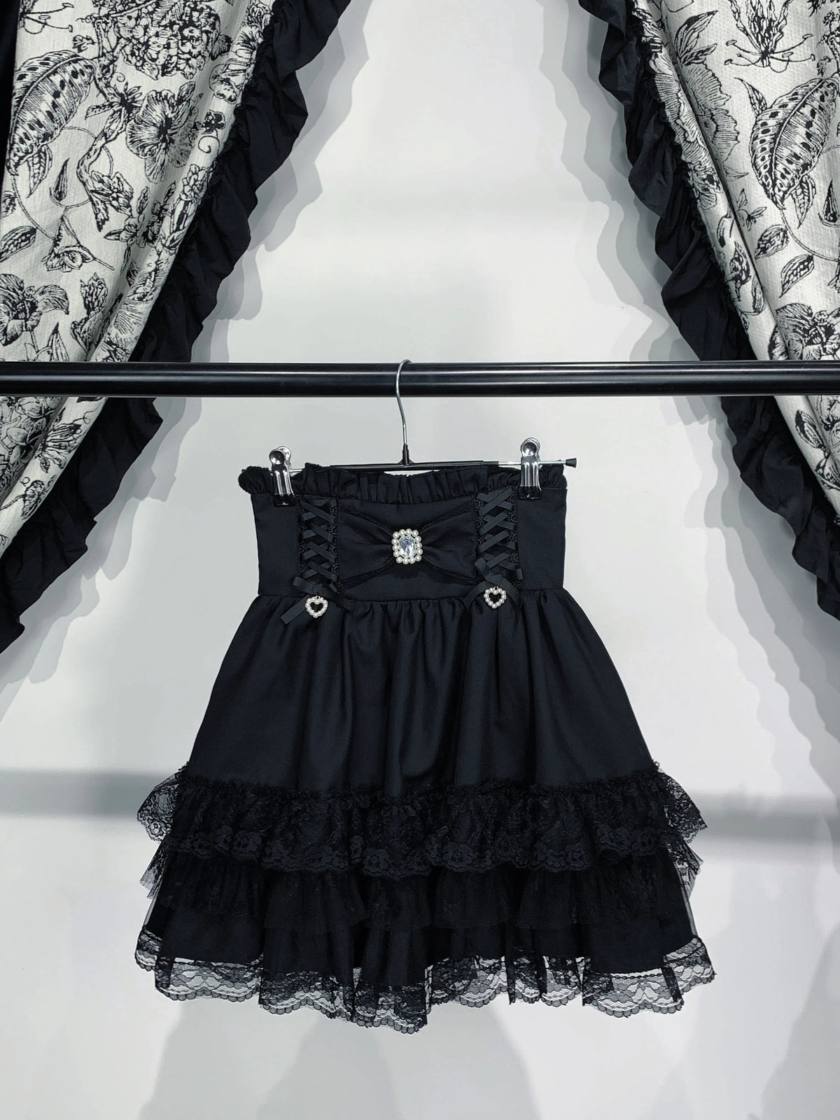Genuine design lace Japanese skirt with bow